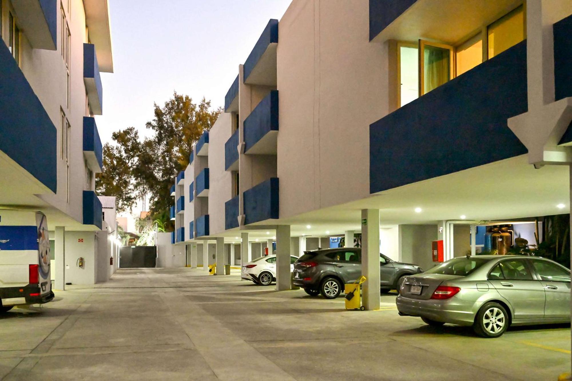 Vista Express Guadalajara Expo Surestay Collection By BW Запопан Екстериор снимка
